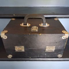 vanity case