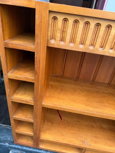 kitchen cabinet