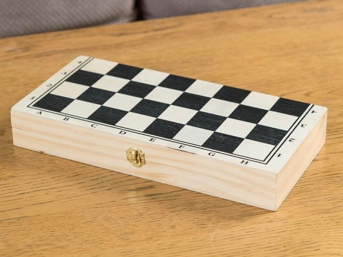 Draughts And Backgammon Game Board, 3-in-1 Board Games for Kids And Adults, White (FREE POSTAGE)