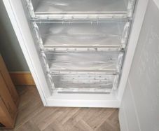 indesit fridge