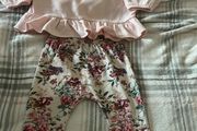 Girls next two piece suit 9/12 mths