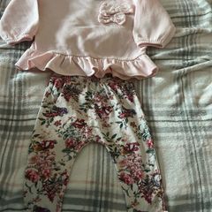 Girls next two piece suit 9/12 mths