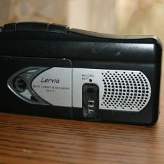 Lervia Dictating Machine KH 4111 (works well)