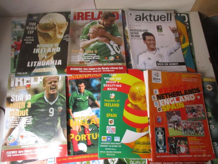 Job Lot Of 60 Irish International Soccer Programmes