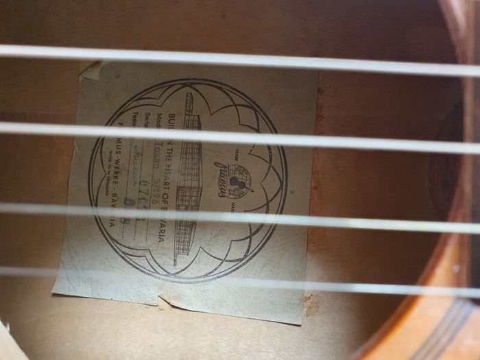 Framus vintage 1973 accoustic guitar