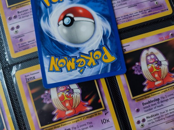 Spearow ! Lovely Near Mint Condtion ! from Base Set 2 ! 2000 ! by Pokemon Card !