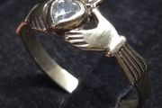 Vintage Irish 9ct Gold Claddagh Ring Dublin Hallmarked Size 56.5