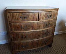 Beautiful Mahogany Chest of Drawers