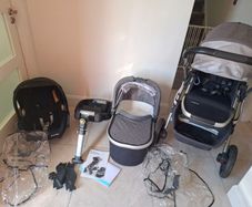 Uppababy Vista Travel System & Maxi Cosi Infant Carrier and Isofix