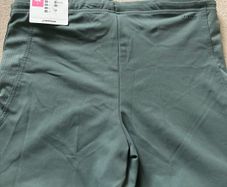 swim trunks size Large 44