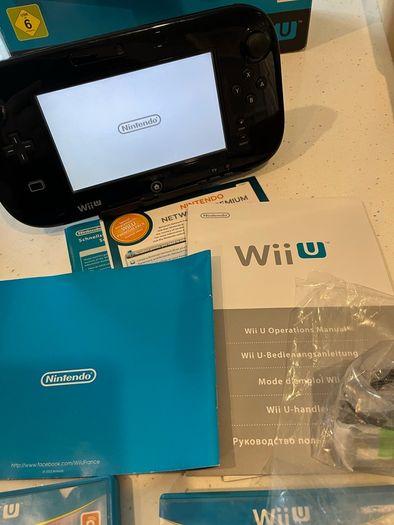 Wii U premium black console Boxed + games