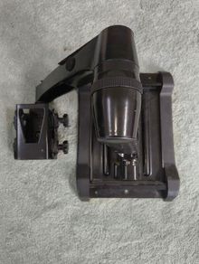 Sanus VMF220 Full-motion TV wall mount