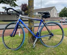 Trek Alpha 2.1 road bike