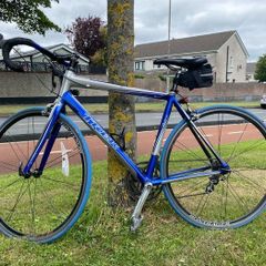 Trek Alpha 2.1 road bike