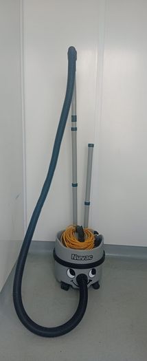 vacuum cleaner