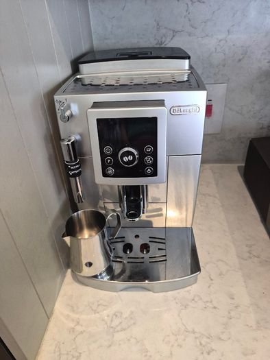 DeLonghi Coffee Machine