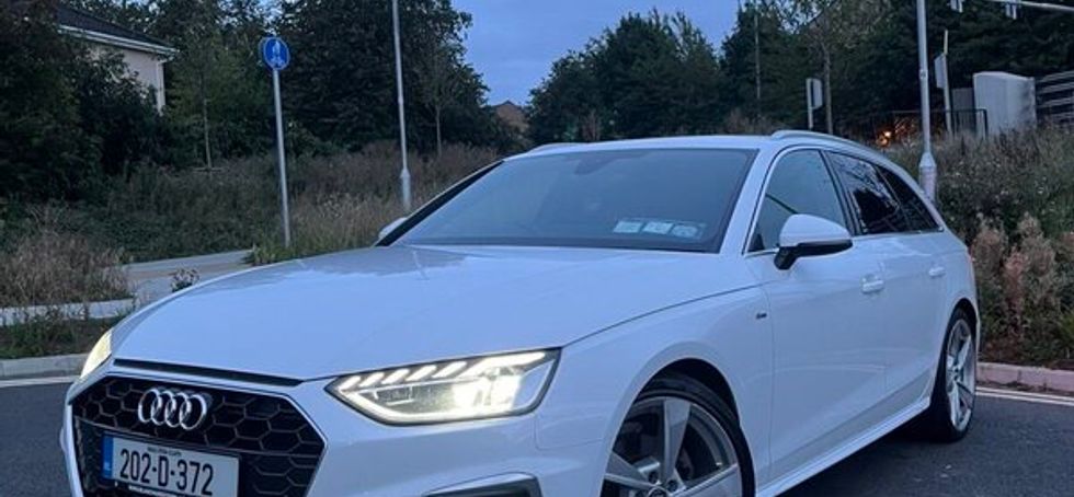 Audi A4 avant S line