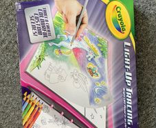 Crayola Light up tracing pad