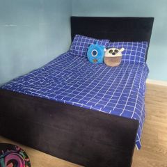 black velvet double bed
