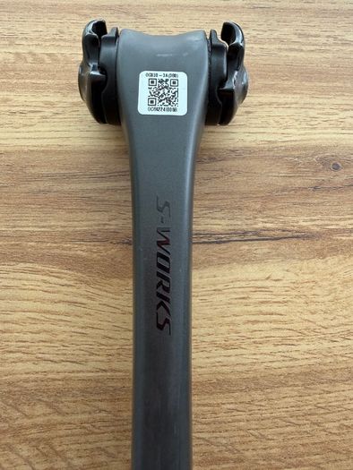 Carbon seat post