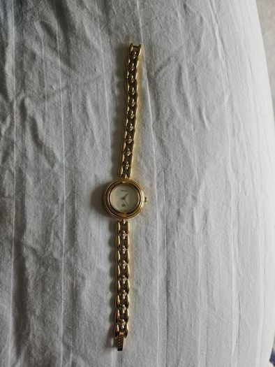 Gucci Change Bezel 11/12 Watch