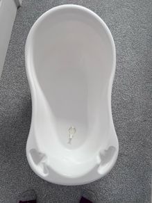 baby bath tub