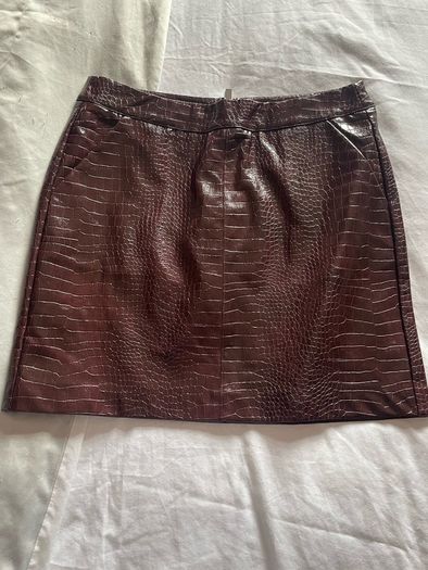 leather skirt