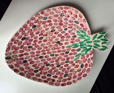 Strawberry tray