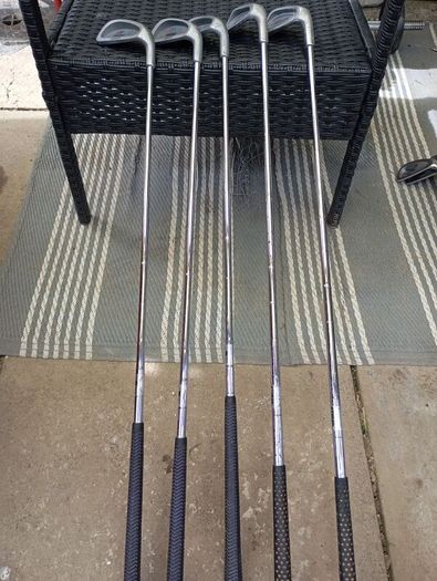 Golf clubs