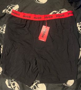 hugo boss shorts with two pockets stretch cotton size large new with tag