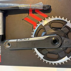 SRAM Red AXS Quarq Power Meter Crankset 1x 44T DUB