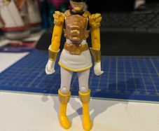 Power ranger megaforce yellow ranger 2013