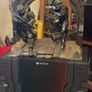 Halo genuine action figure box like new ! No game included Image 3