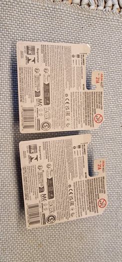hotwheels - Toyota Prius custom 2 x both iterations with and without roofbox