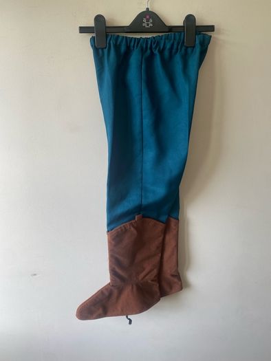 Costume trousers (age 6)