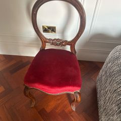 ocassional chair