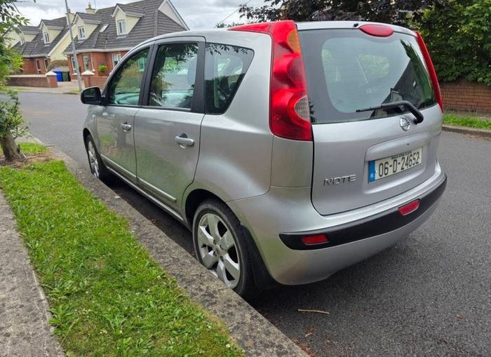 Nissan Note 2006 1.6 Petrol - LONG NCT 04/27 mint