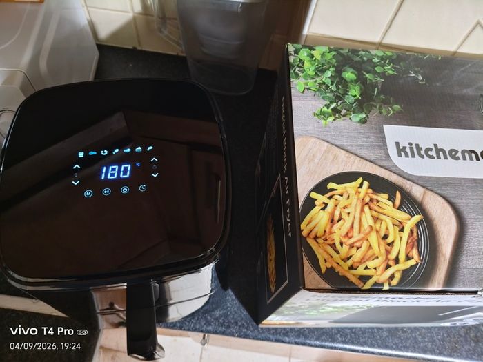 Household Items Bundle : TV, Air Fryer, Gym Set, Kitchen Appliances
