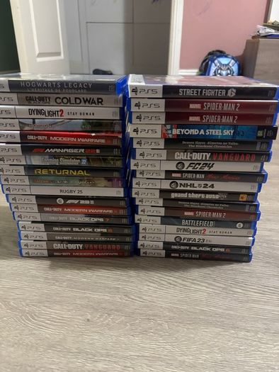 Ps4 &  PS5 game bundle