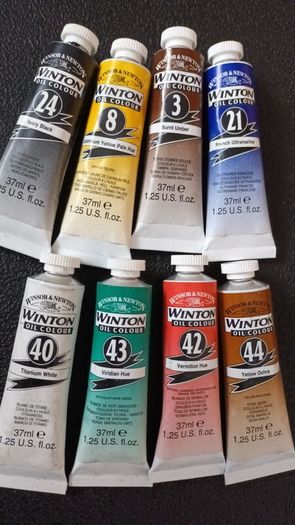 Winson & Newton oil paints and pad