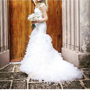 Wedding dress