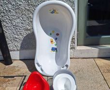 Baby bath  + potty