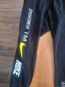 Nike swoosh bottoms immac cond like new Size large xlarge