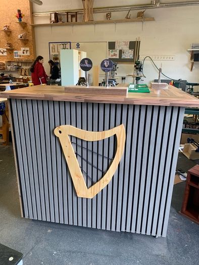 Mobile bar unit