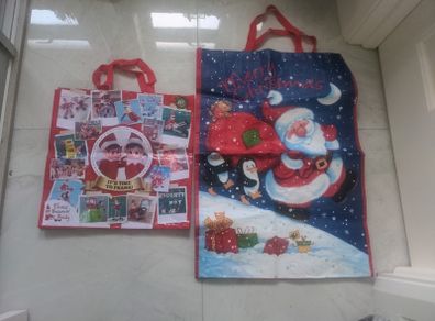 2 material Christmas gift bags