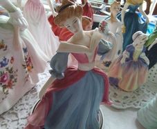 Royal Doulton " Amy" Pretty Ladies