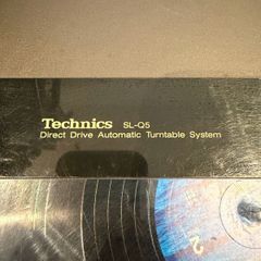 Technics SL-Q5 direct drive, linear tracking, fully automatic turntable