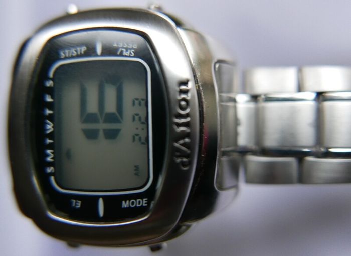 D'Alton Digital Wristwatch - Metal Bracelet and Water Resistance - fresh battery