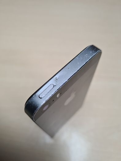 Apple Iphone 5s Grey For Parts Repair