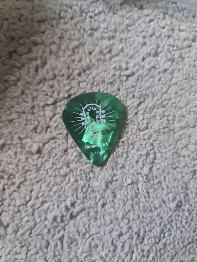 guitar picks